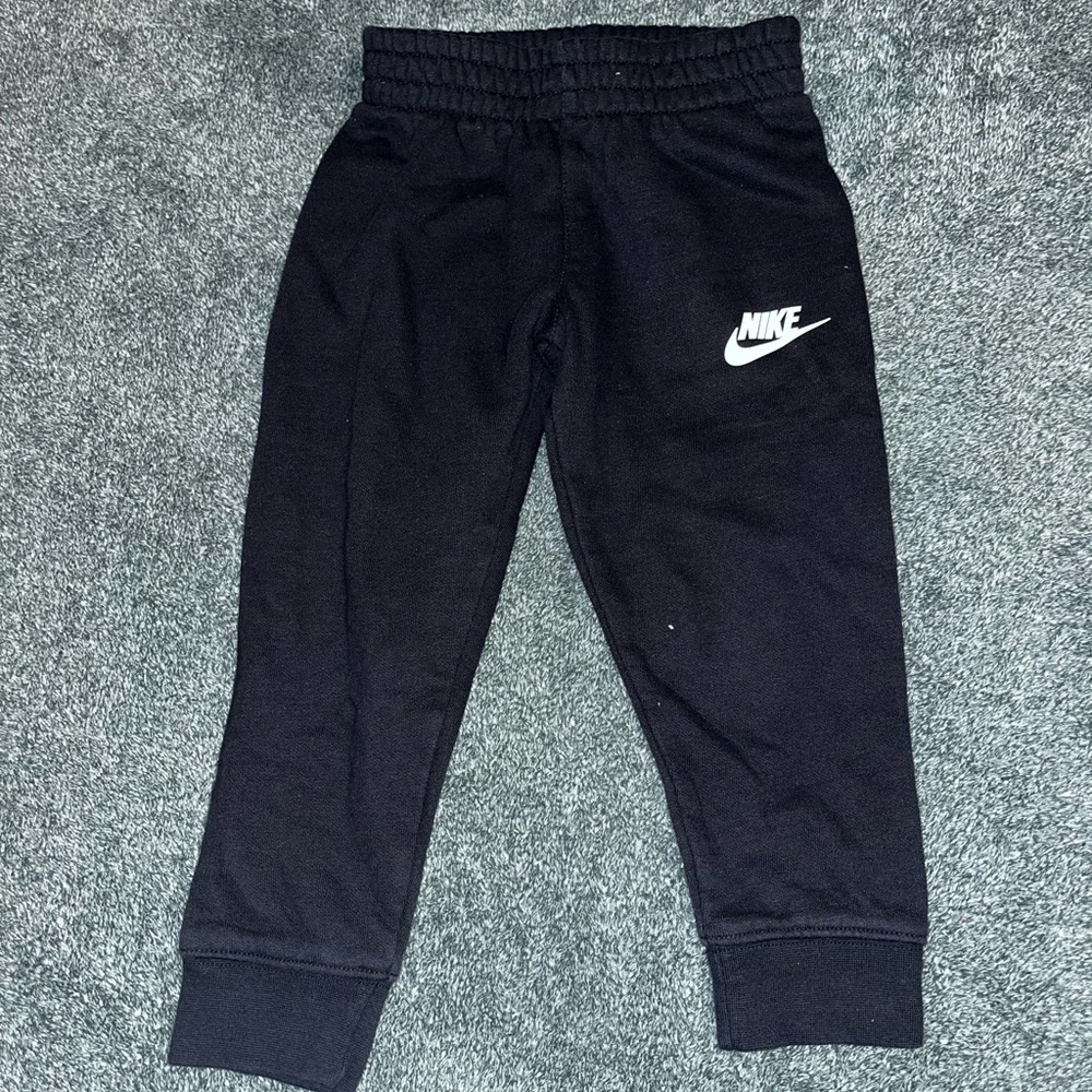 Boys Nike sweatpants
